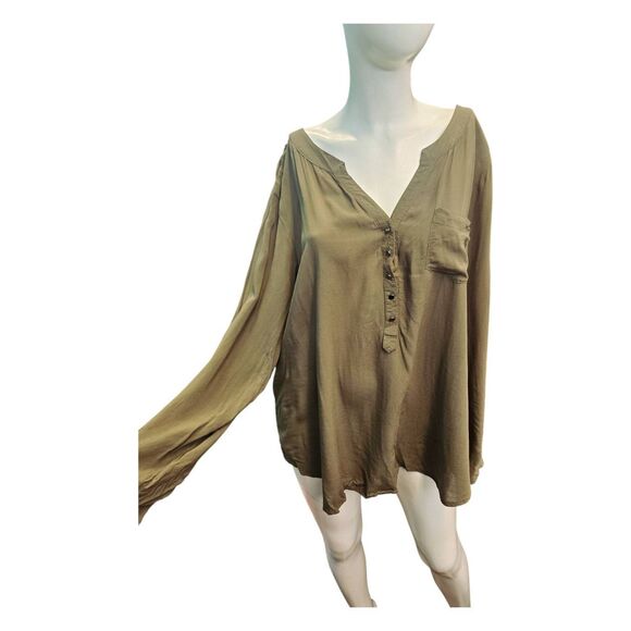 TORRID Olive Green Challis Blouse Womens Size 18 - Picture 1 of 8